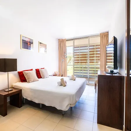 דירה Apartment In Gale Near Sandy Beach אלבופיירה