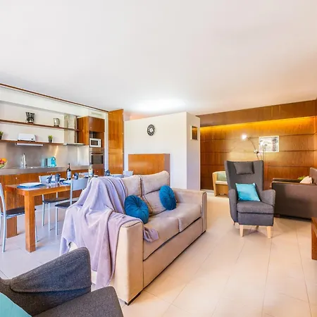 Stylish Salgados Escape *